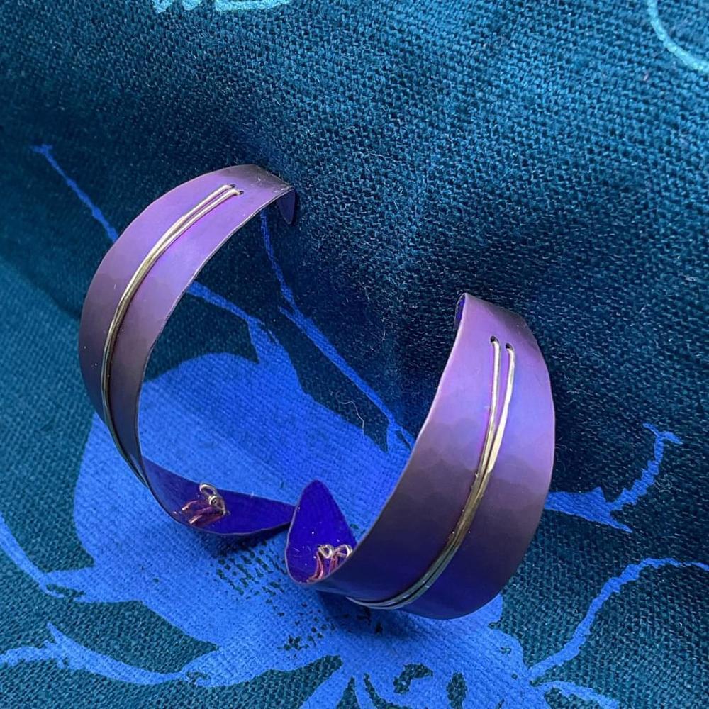 Artist signed anodized metal purple hoop earrings w/ brass wire modern artsy